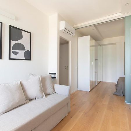 Modern & Stylish Near Isola & Central Station Milan Exterior photo