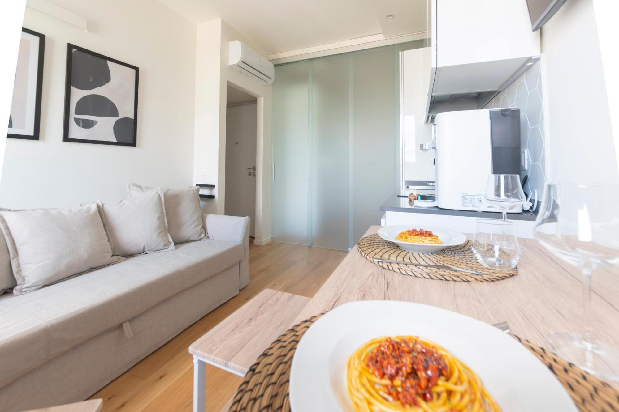 Modern & Stylish Near Isola & Central Station Milan Exterior photo