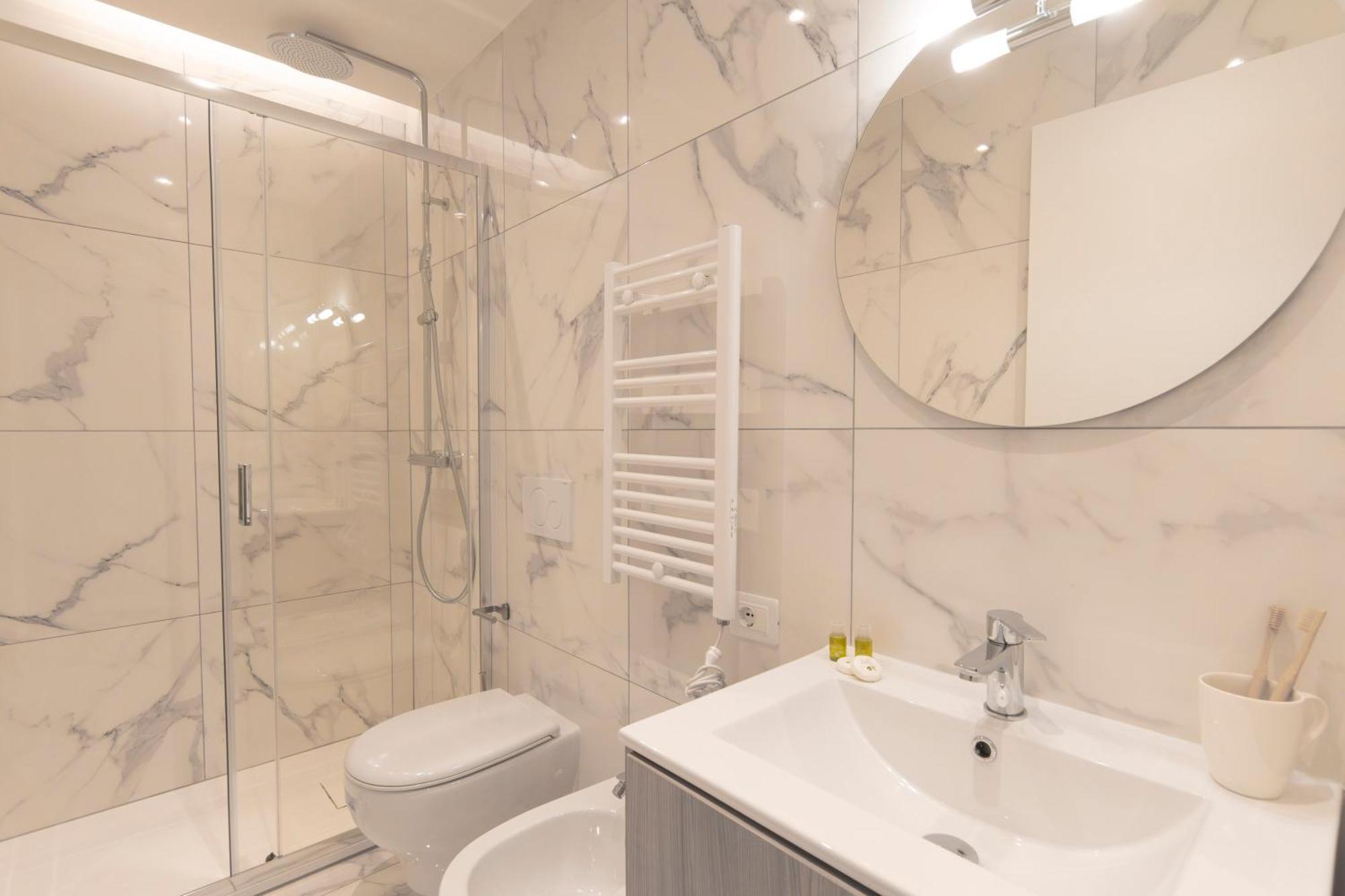 Modern & Stylish Near Isola & Central Station Milan Exterior photo